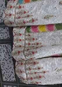 Embroidered White Kurta with Colorful Stripes🦢