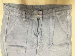 Trendy Light Wash Cargo Pants