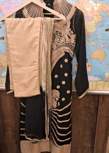 Embroidered Black kurta set