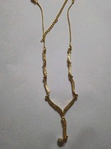 Sparkling Wave Necklace with Pendant