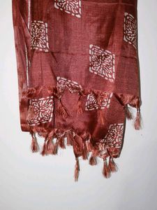 Elegant Brown Tassel Scarf