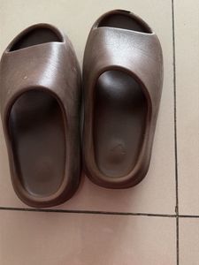 Original adidas Yeezy Slides