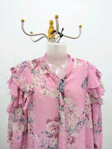 Chic Pink Floral Ruffle Blouse