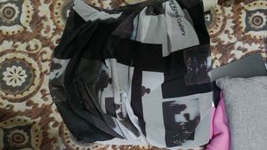 Sheer Graphic Print top