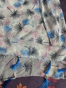 Stylish Floral Print Dupatta