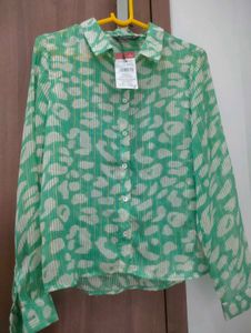 Chic Green Animal Print Button-Up Shirt