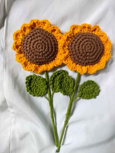 Crocheted Sunflower Stem