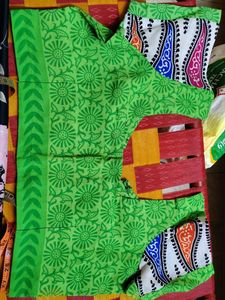 Green Floral Print blouse