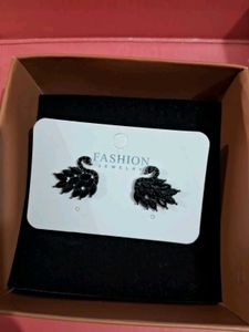 cute black swan earrings