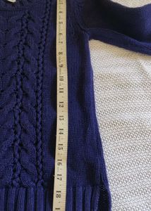 OLD NAVY KNITTED PULLOVER SWEATER