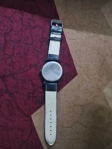 Stylish Black Leather Strap Watch