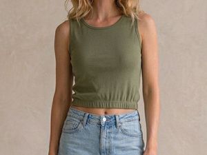 Olive Green Sleeveless Crop Top