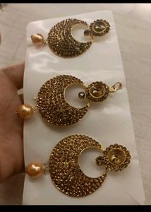 Bindi, Earrings With Mangtika Set,