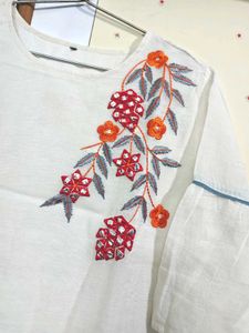 White Embroidered Kurta 💮