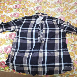 New Ladies top