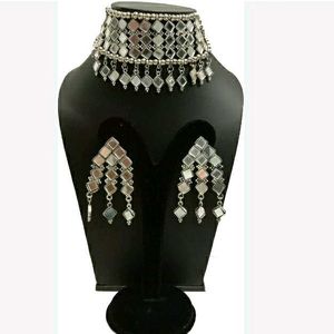 Silver Oxidized Mirror Jwellery Set...