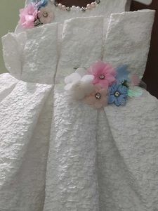 baby girl Elegant White Party Dress with Flowers