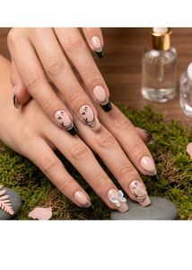 Stylish French Tip Nail Art (nail extensions)