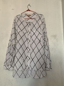 Stylish White Diamond Print Shirt
