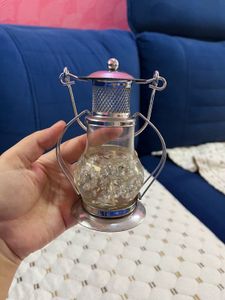 Set of 2 Vintage Candles
