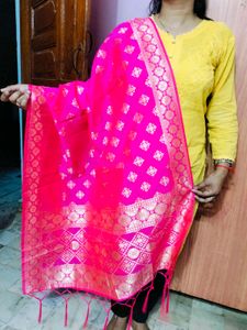 Hot Pink Banarasi Dupatta