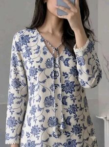 Blue Floral Print Kurta with Lace Detail