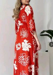 Vibrant Floral Print Maxi Dress