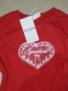 Cute Red Heart Graphic T-Shirt