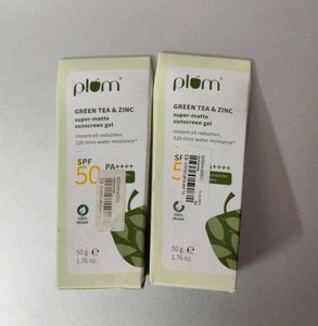 Plum Green Tea & Zinc Sunscreen Gel