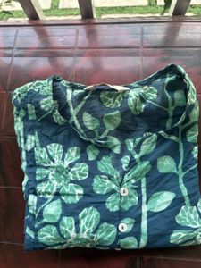 Beautiful Blue & Green Floral Short kurta