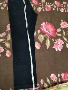 Men's black Chinos