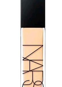 NARS Natural Radiant Longwear Foundation