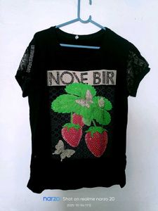 Black Graphic  t-shir
