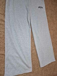 Bonkers grey baggy sweatpants ◇