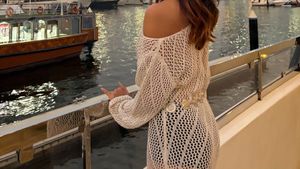 beach/ yatch dress