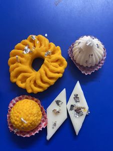 Sweets Candles Box