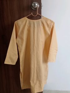 Beautiful Yellow Kurti.