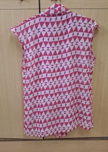 🩷Beach Geometric Print Top