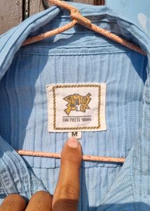 Blue Textured Casual Shirt from Campus sutra