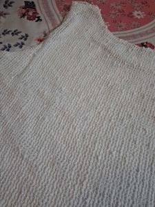 Elegant White Lace Sleeveless Top