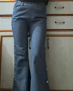 High Waist Flared Bell Bottom Jeans with Side Butt