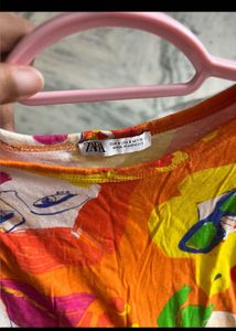 ZARA Vibrant Artistic Face Print T-Shirt