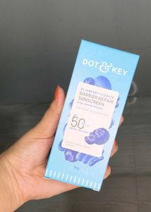 The Dot &amp;key sunscreen