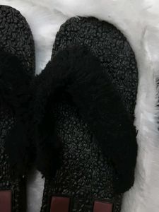Cozy &amp; Stylish Flip-Flops set of 2