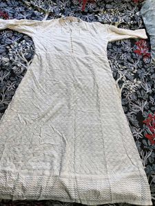 Elegant White Chikankari Kurta