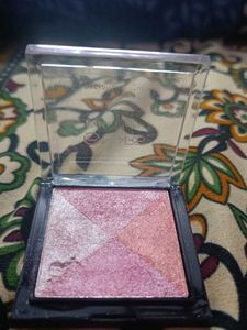 Blushes &amp; Highlighter