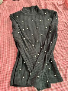 Chic Pearl Embellished Turtleneck Top