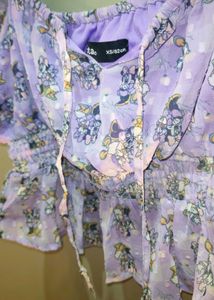 Chic Floral Print Smocked Crop Top