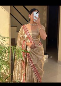 viral saree totally new with ready made blouse