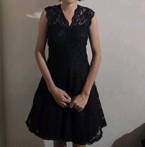 Elegant Black Lace Dress